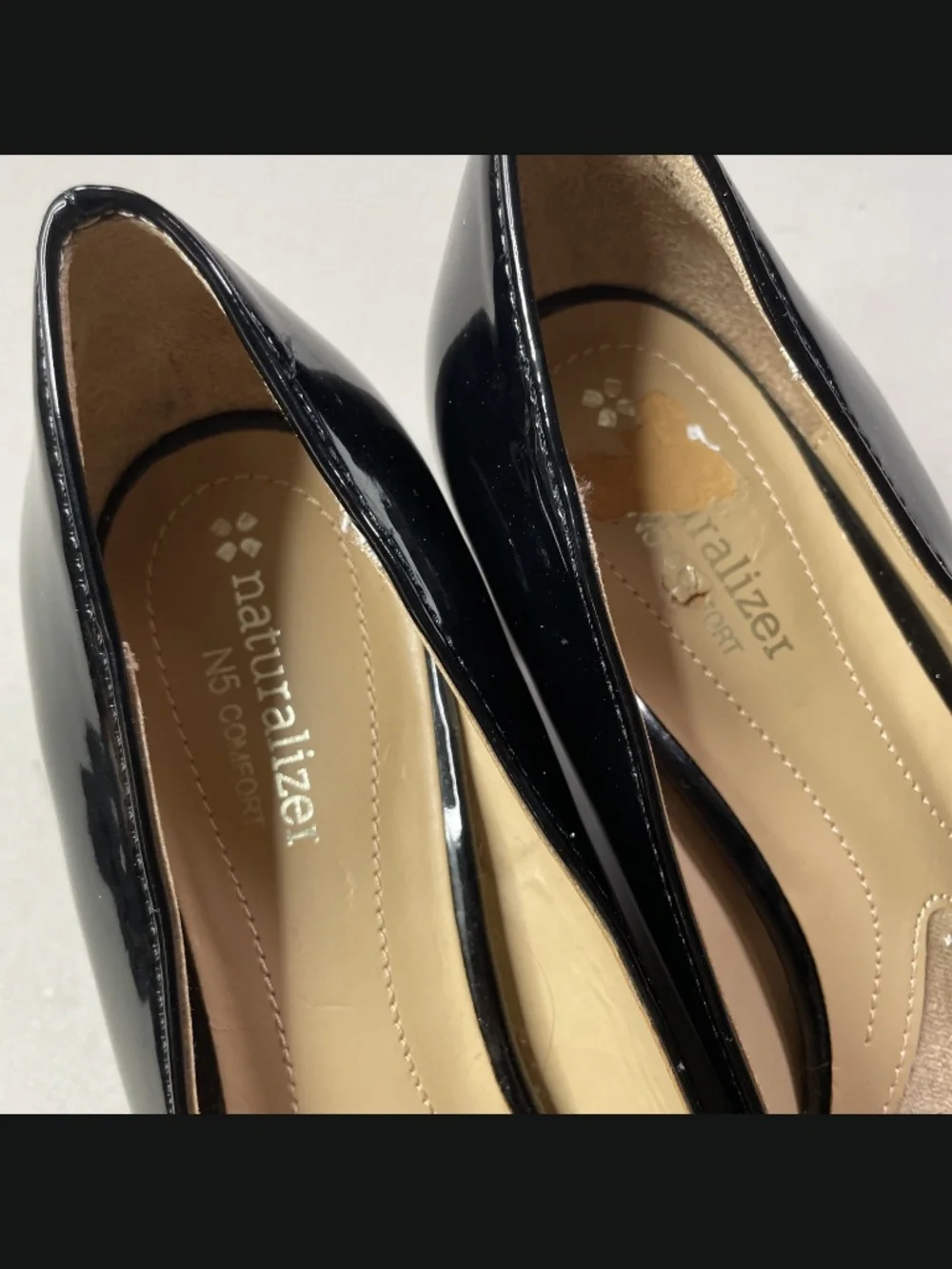 Naturalizer Shoes Womens 8 black patent leather hark heels cocktail classic